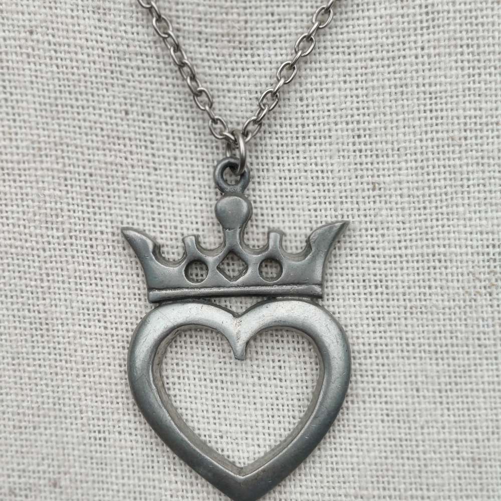 Vintage 1970s Luckenbooth Pendant in PEWTER by David William Harkison - Picture 2 of 6